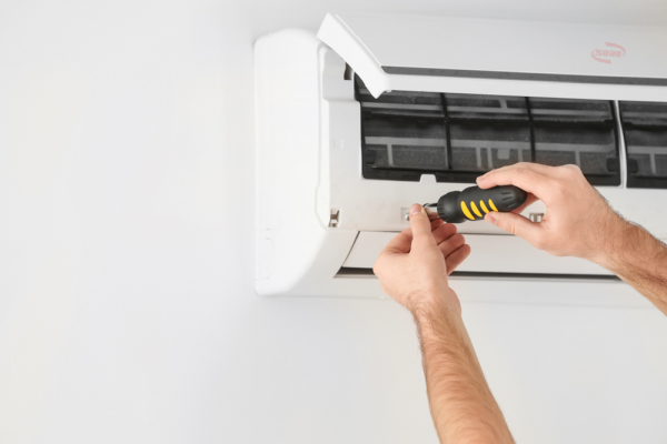 Sửa Máy Lạnh Quận 1 Chuyên Nghiệp