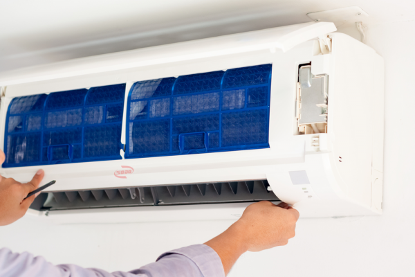Vệ Sinh Máy Lạnh Quận Tân Phú